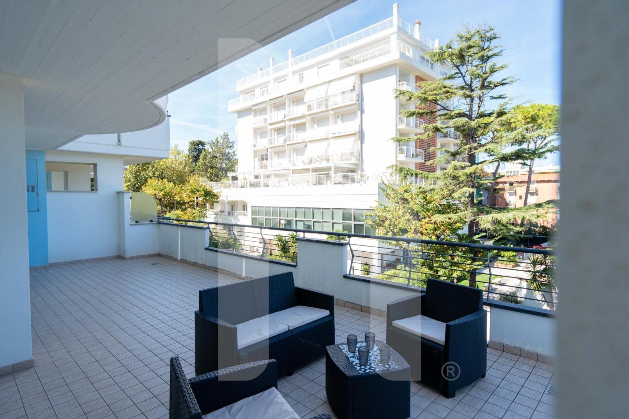 Homiday - Holiday Rendez Vous 2 Pineto Bagian luar foto