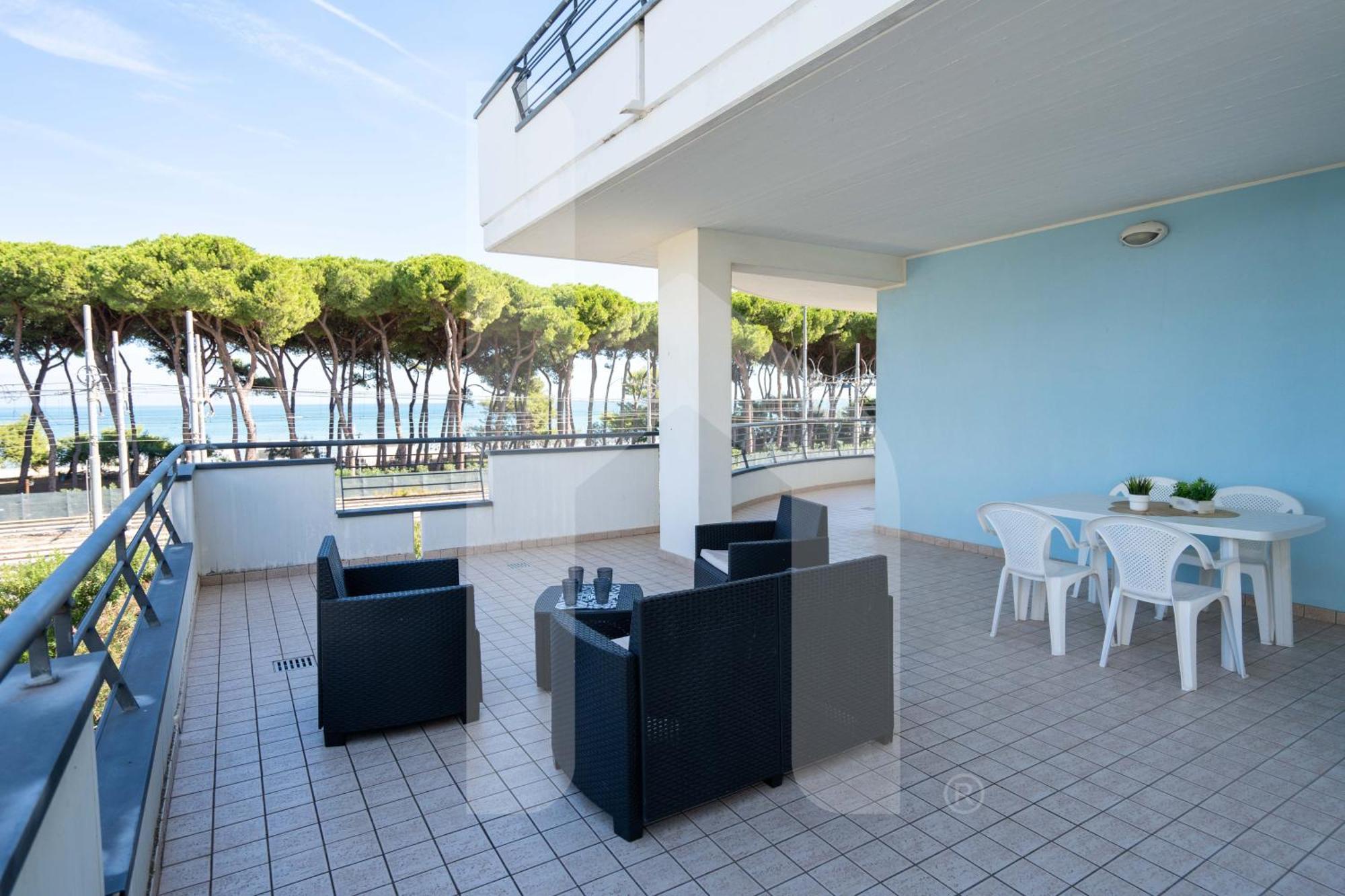 Homiday - Holiday Rendez Vous 2 Pineto Bagian luar foto